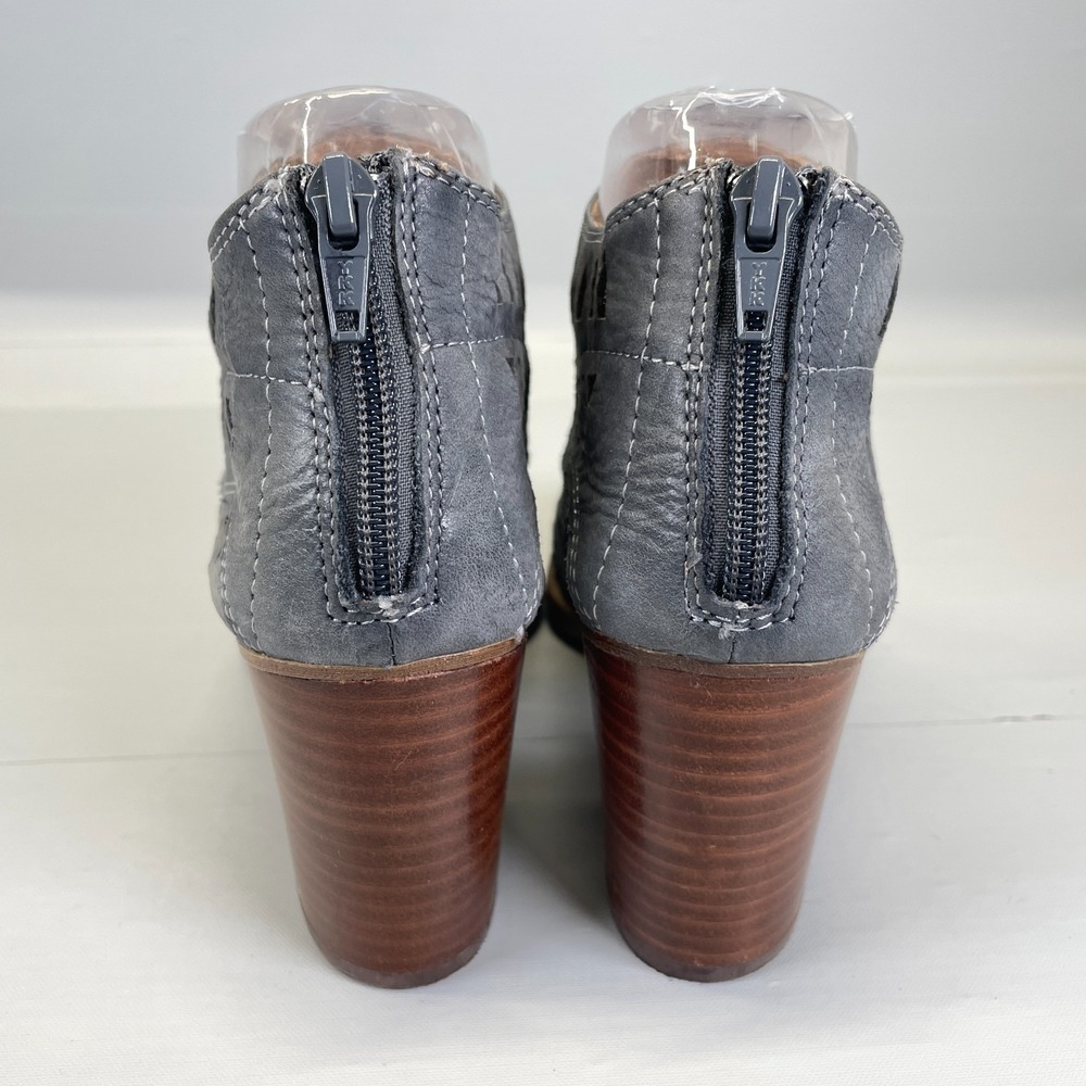 Sofft Westwood Lasercut Ankle Boots Womens Size 8 M Gray Blue Leather Western - Picture 5 of 10